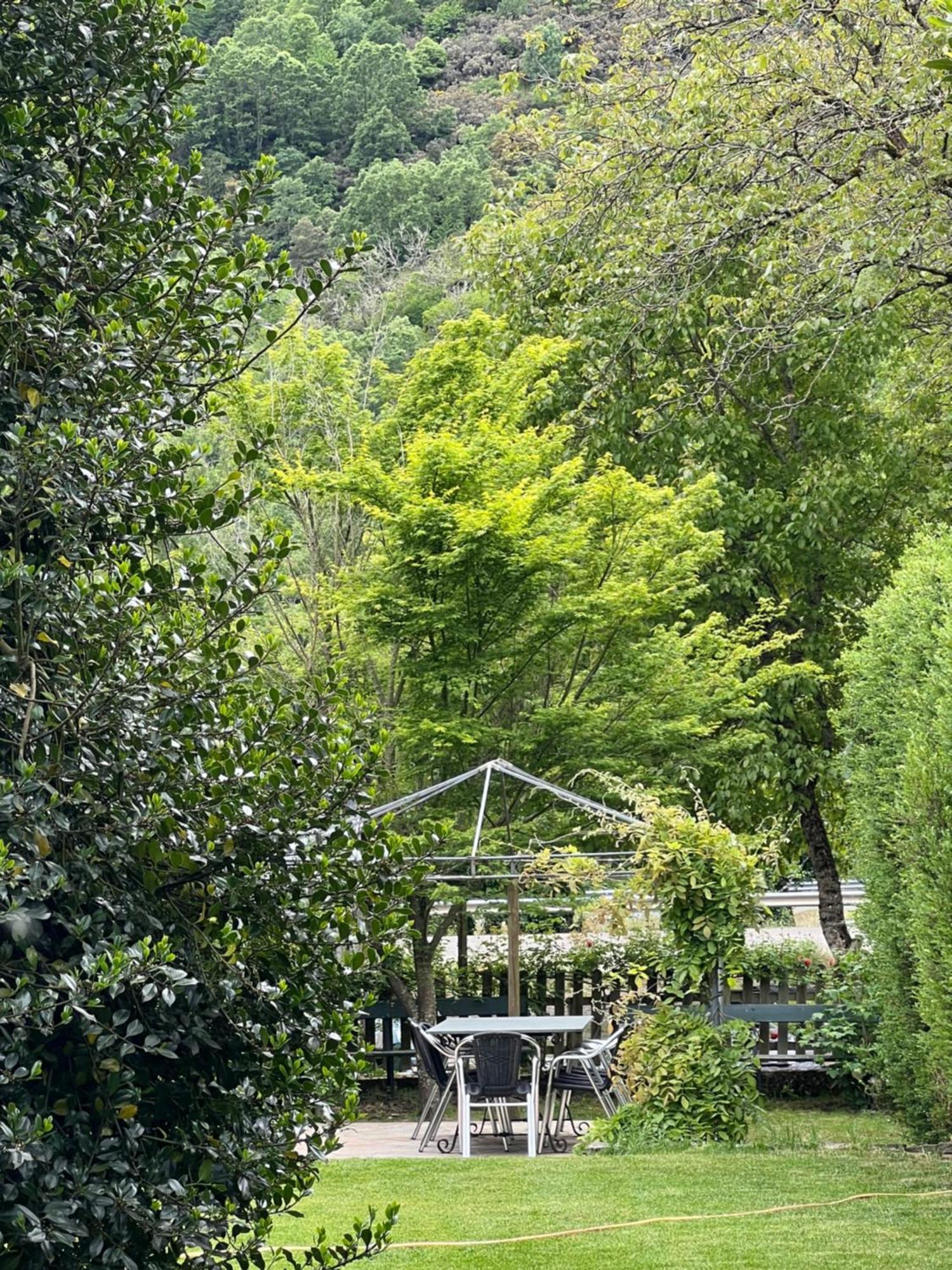 Maison d'hôtes Pereje Garden Extérieur photo